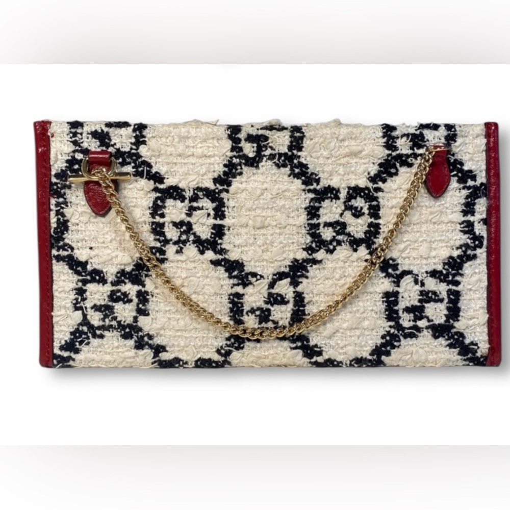 Gucci Tweed  Red and Cream Clutch with Gold Chain - Picture 3 of 13